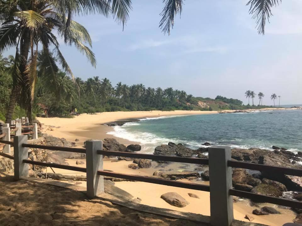 Hiru Villa Tangalle Room photo